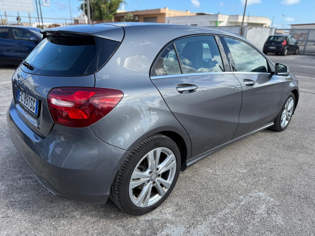 Mercedes-benz A 180 d Premium