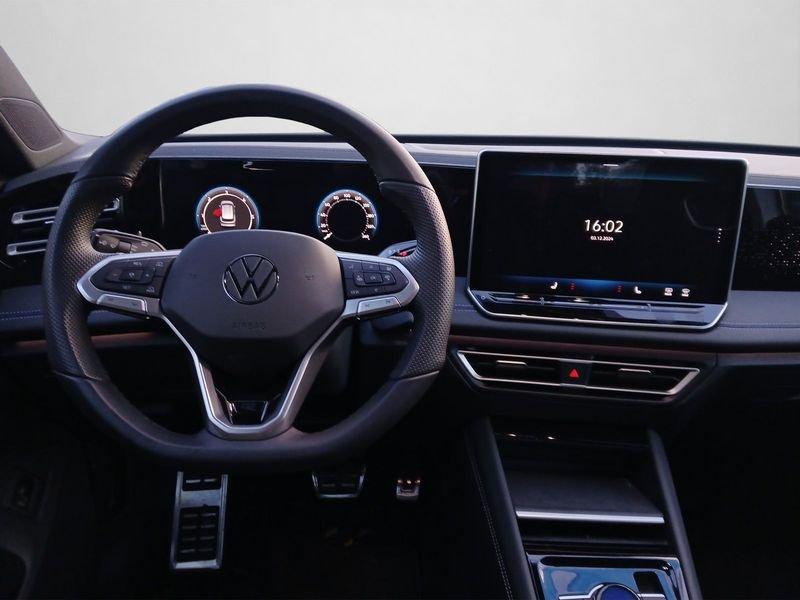 Volkswagen Tiguan 2.0 TDI 150 CV EVO SCR DSG Nuovo Modello R-Line 19" Camera