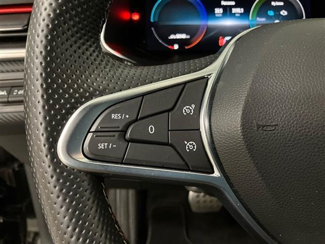 RENAULT Captur 1.6 E-TECH Plug-in Hybrid 160cv RS Line Aut