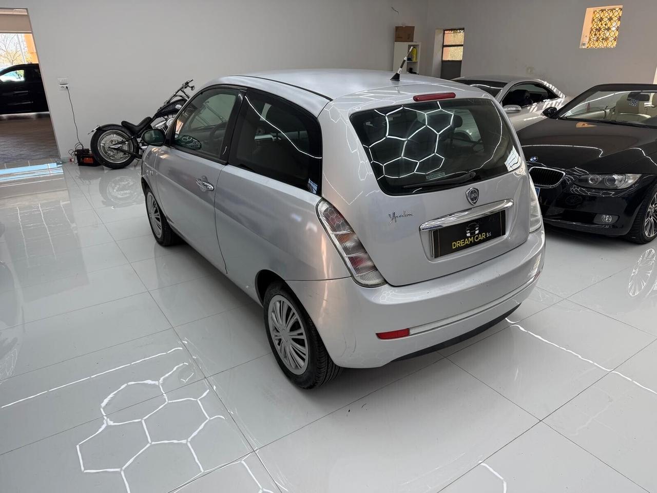 Lancia Ypsilon 3p. 60Cv -Benzina -Ok Neopatentati