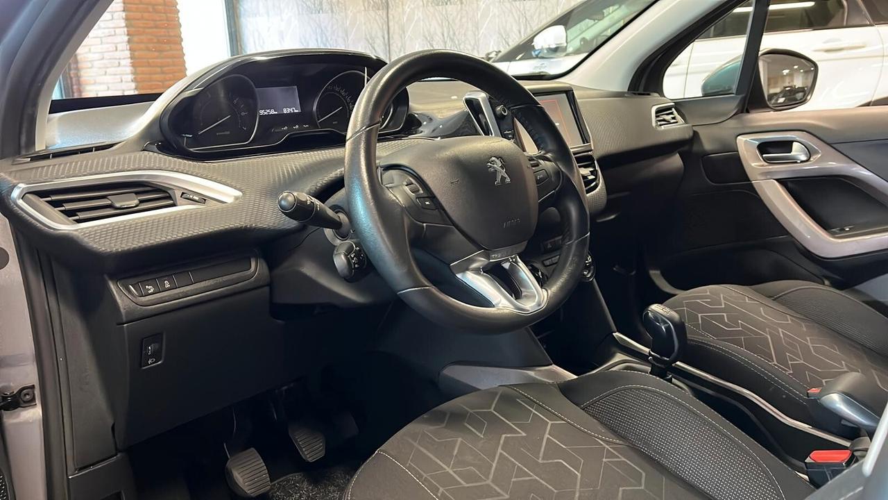 Peugeot 2008 PureTech 82 Active