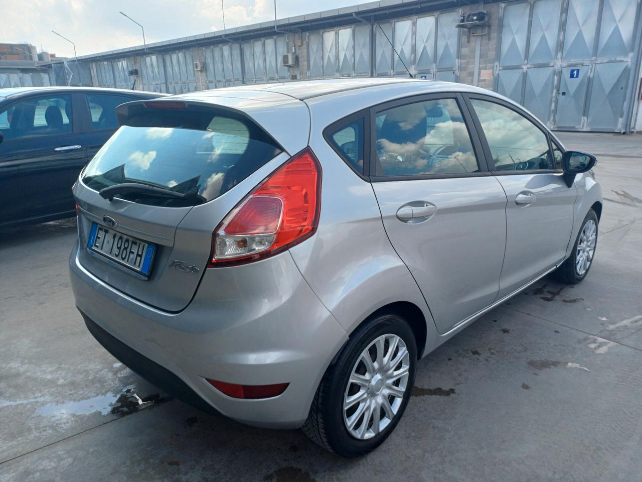 Ford Fiesta 1.5 TDCi 75CV 5 porte Titanium