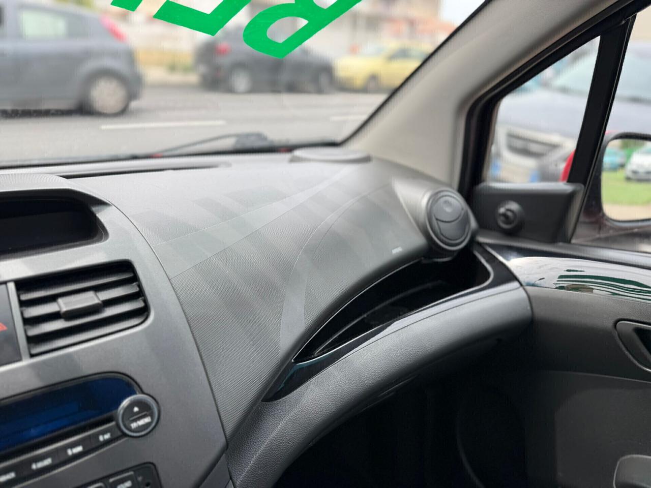 Chevrolet Spark 1.0 LS Plus