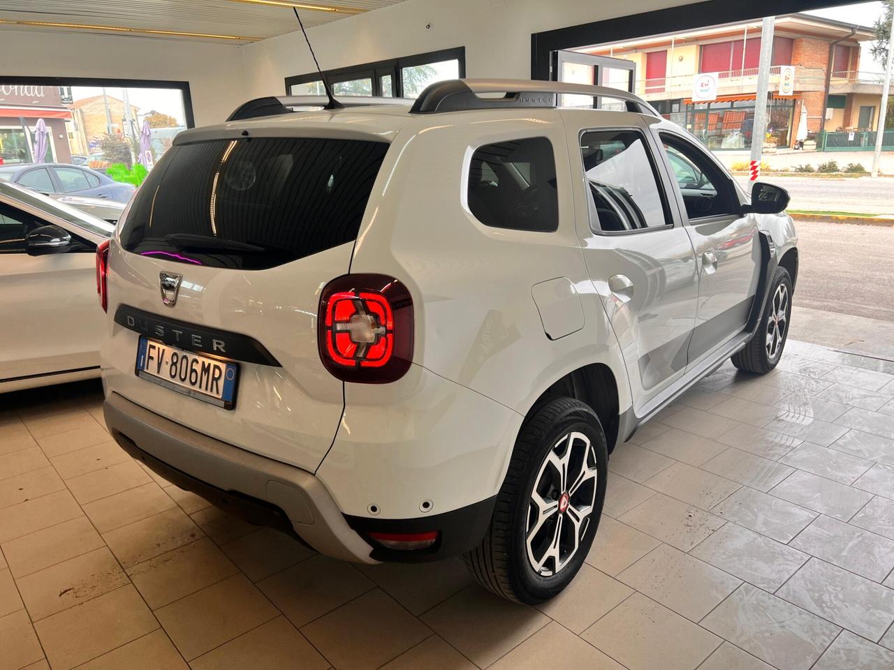 Dacia Duster 1.6 SCe GPL 4x2 Prestige