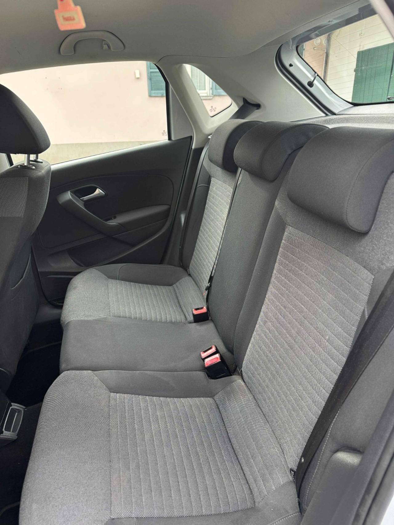 Volkswagen POLO 1.6 TDI DPF 5P NEOPAT KMCERT GARANZ UNICOPR