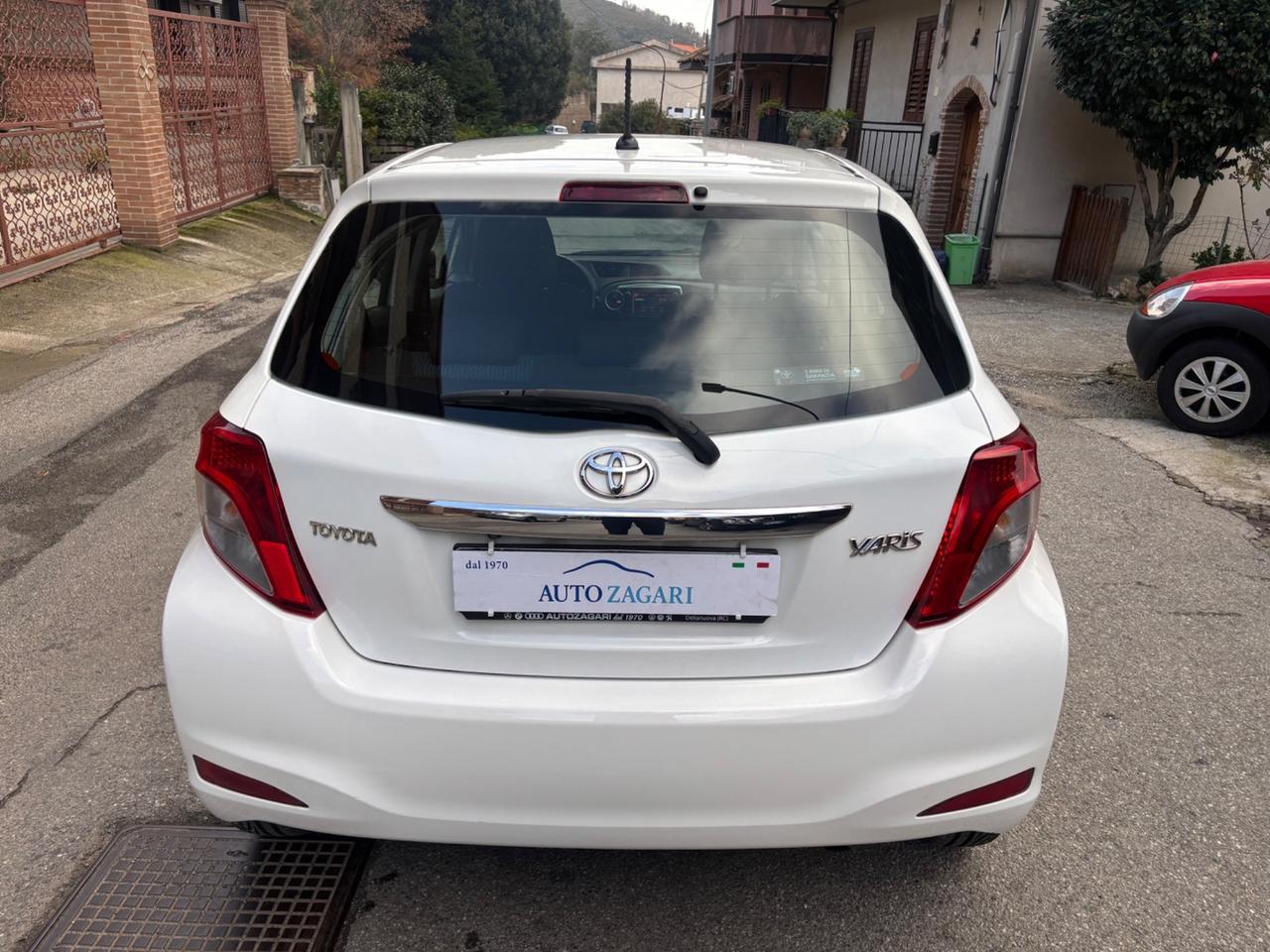 Toyota Yaris 1.4 D-4D 5 porte Lounge
