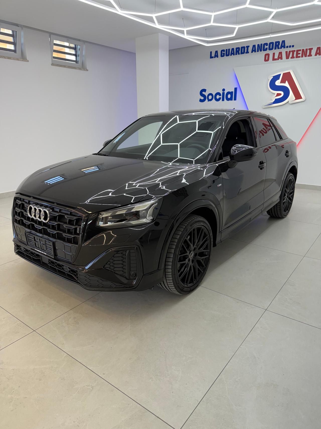 Audi Q2 35 TDI S tronic line Edition