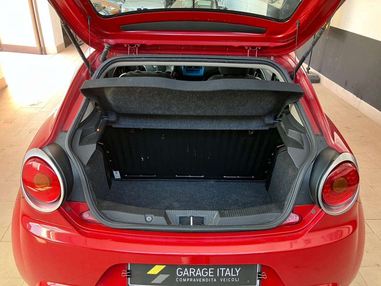 Alfa Romeo MiTo 1.4 NEOPATENTATI Distinctive Sport Pack