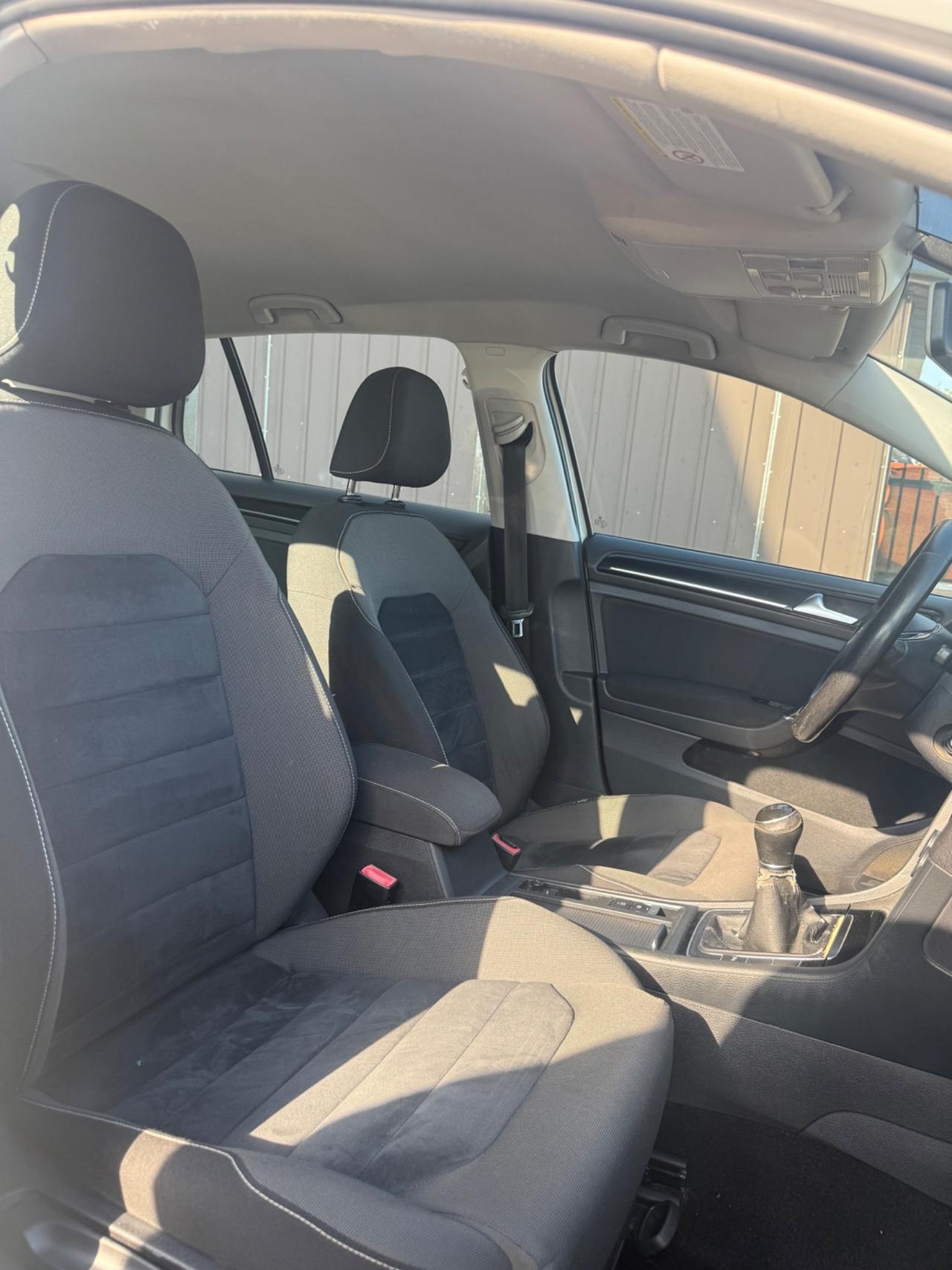 Volkswagen Golf Business 1.6 TDI 5p. Highline BlueMotion Technology