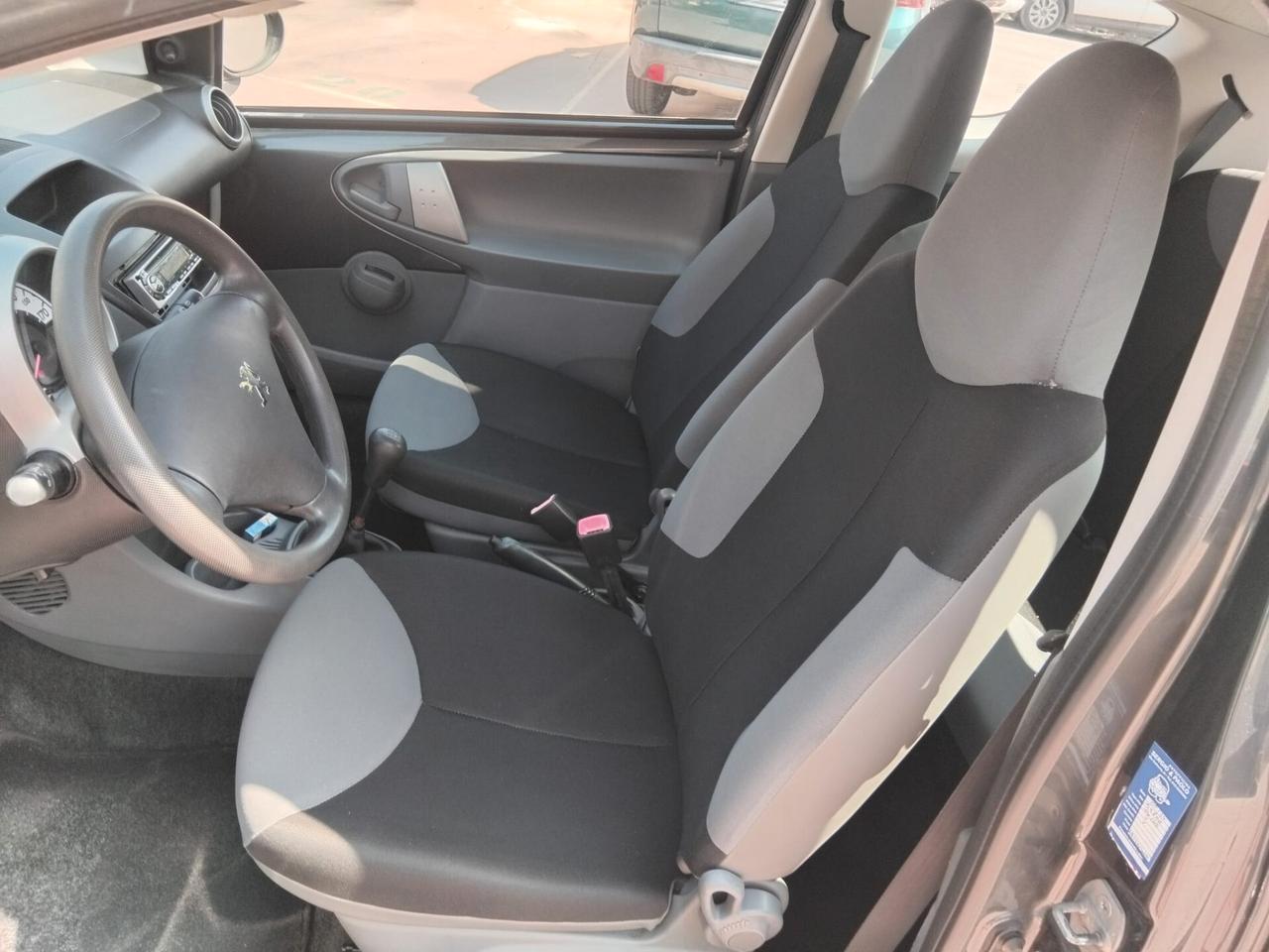 PEUGEOT 107 DESIR 3 PORTE 50KW GARANZIA