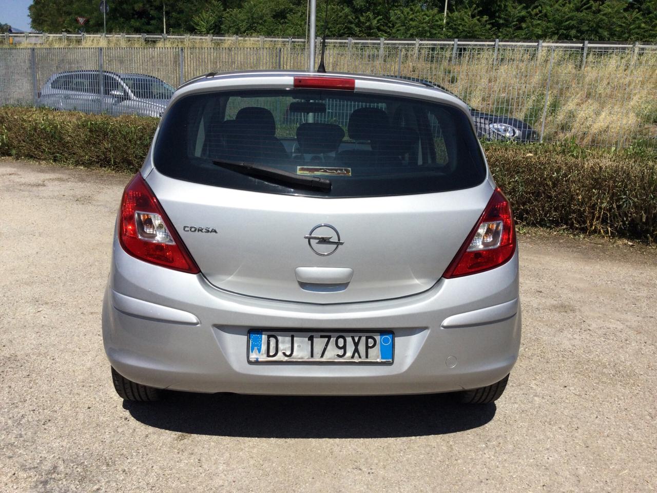 Opel Corsa 1.0 12V 5 porte Enjoy