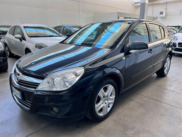 Opel Astra 1.7 CDTI 110CV