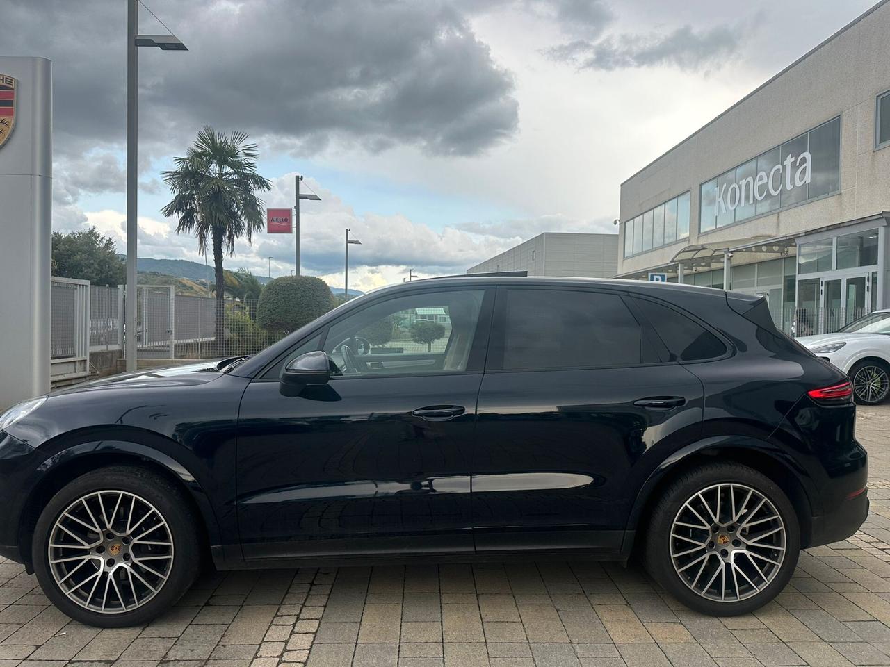 Porsche Cayenne 3.0 V6 Platinum Edition