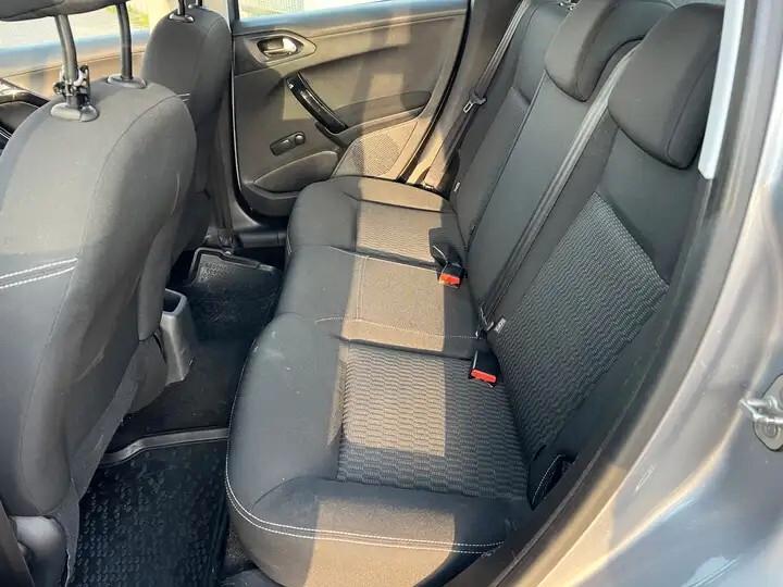 Peugeot 208 PureTech 82 5 porte Active