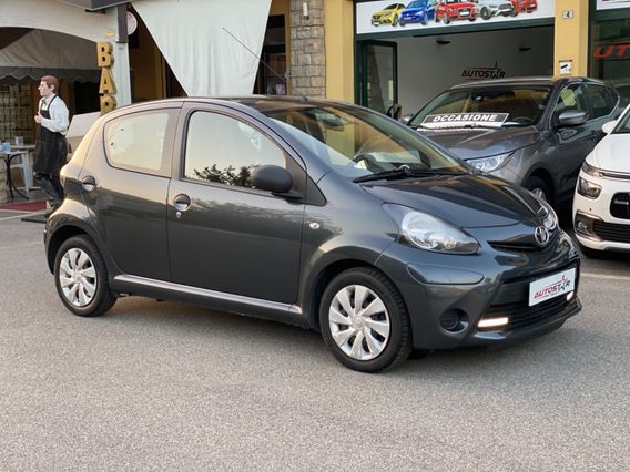 Toyota Aygo 1.0 12V VVT-i 5 porte Lounge Connect MMT