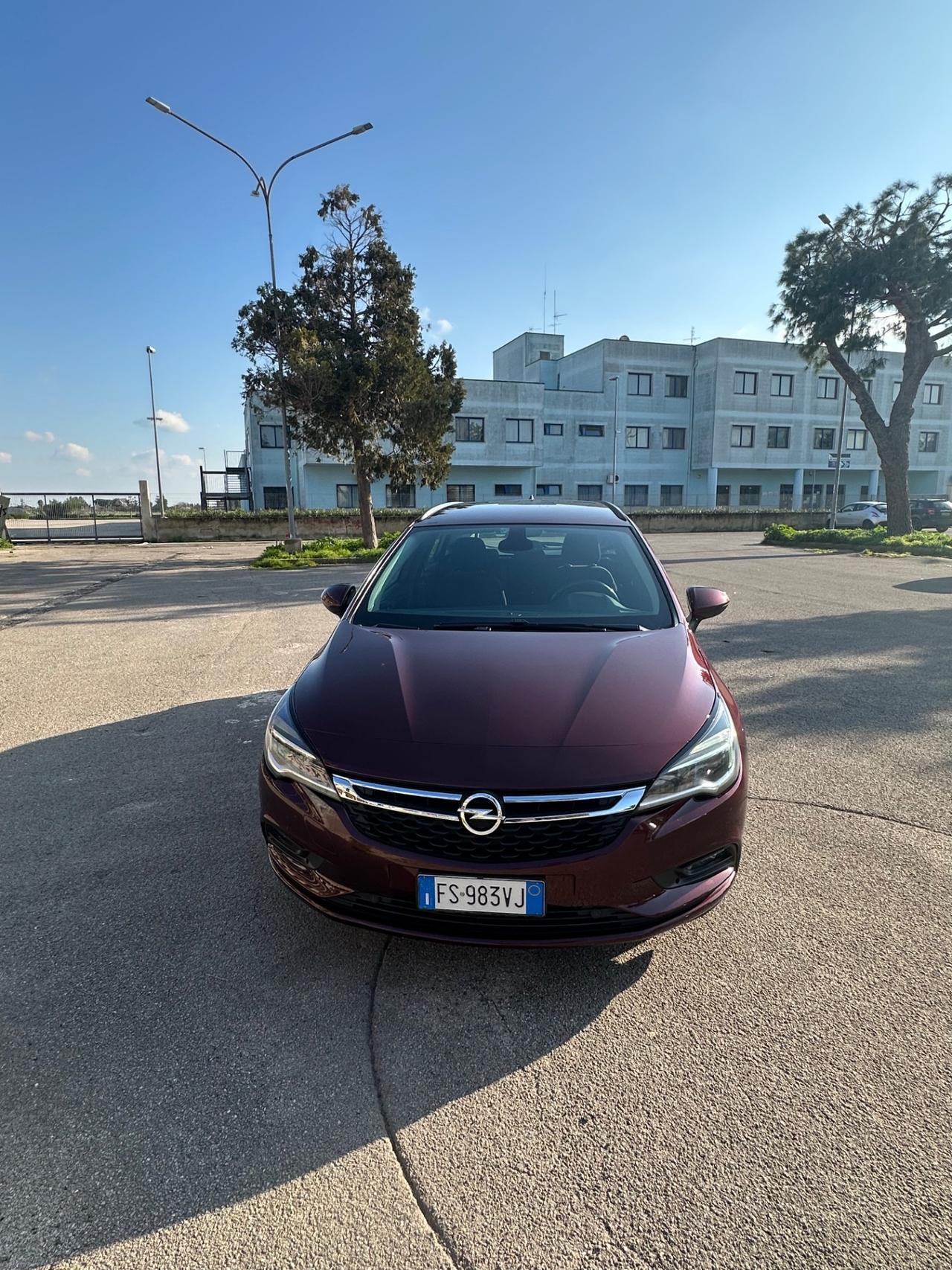 Opel Astra 1.6 CDTi 110CV Start&Stop Sports Tourer Dynamic