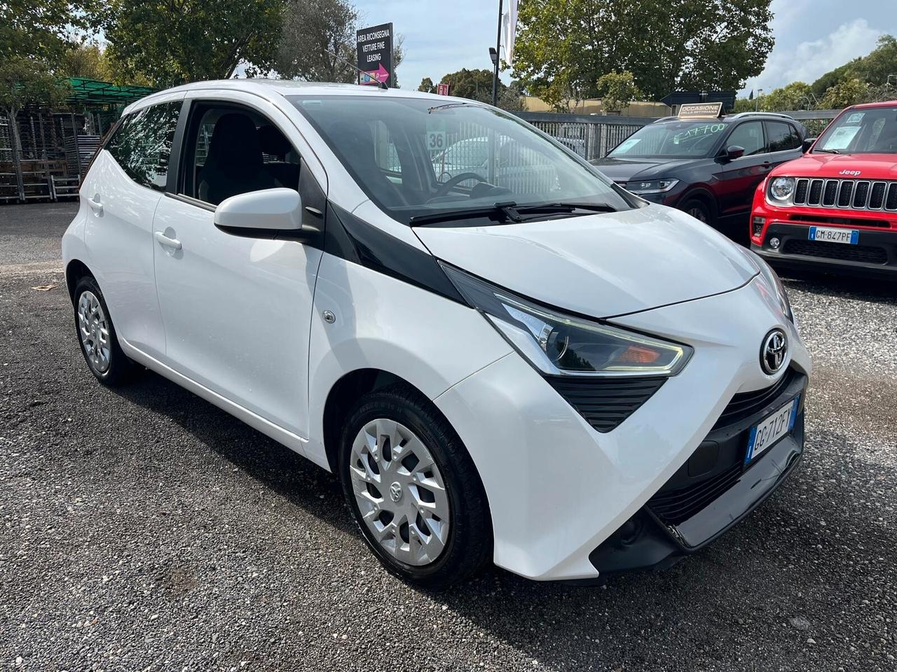 Toyota Aygo Connect 1.0 VVT-i 72CV 5 porte x-business plus