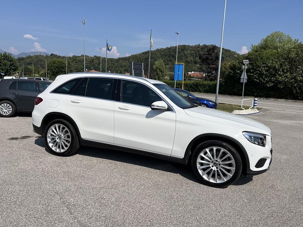 MERCEDES GLC 250 4 MATIC PREMIUM