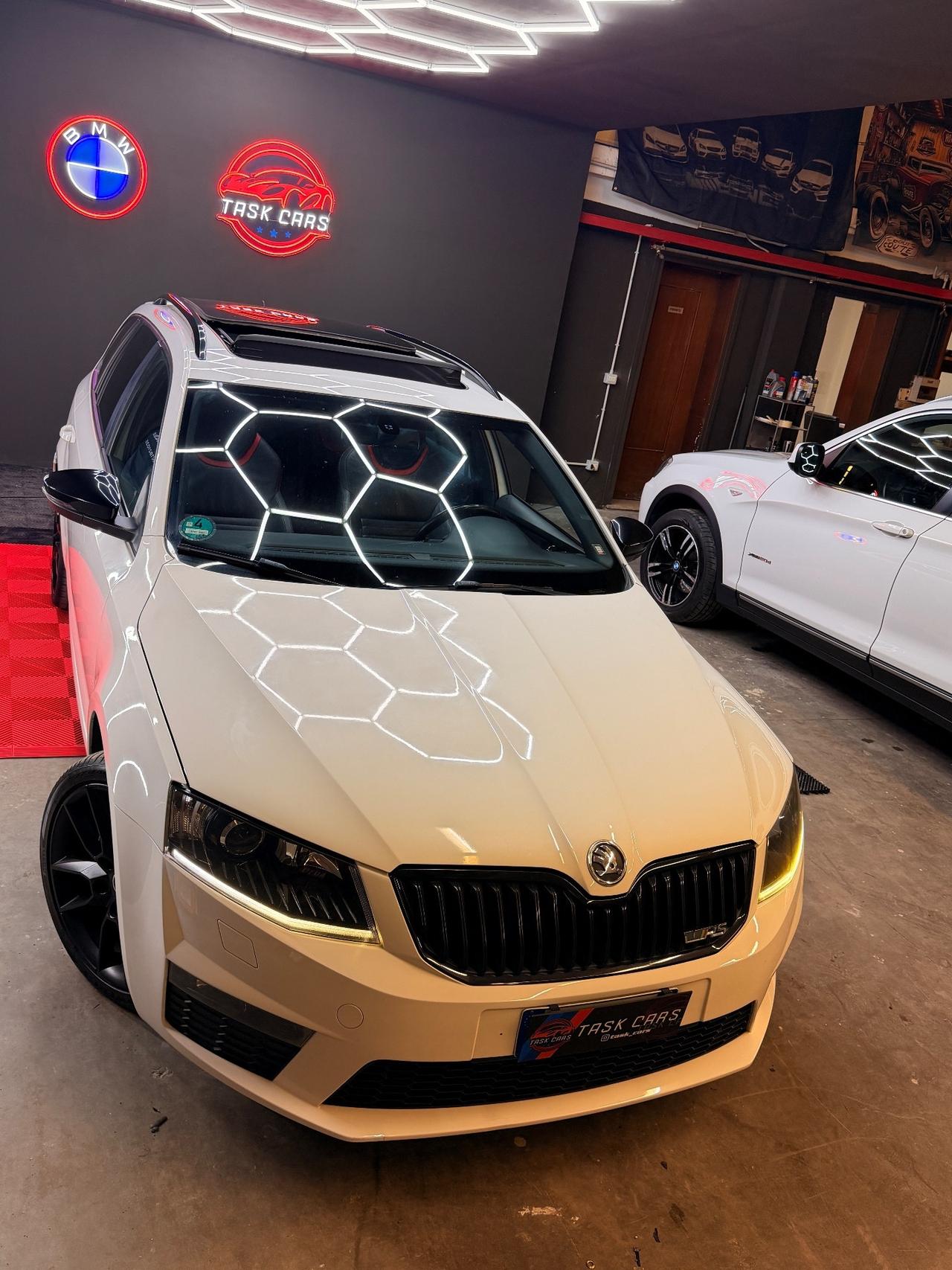 Skoda Octavia 2.0 TDI DSG Wagon RS