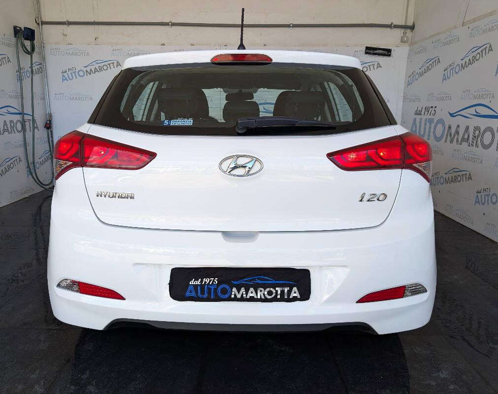 Hyundai i20 1.2 Classic econext 75cv 5p