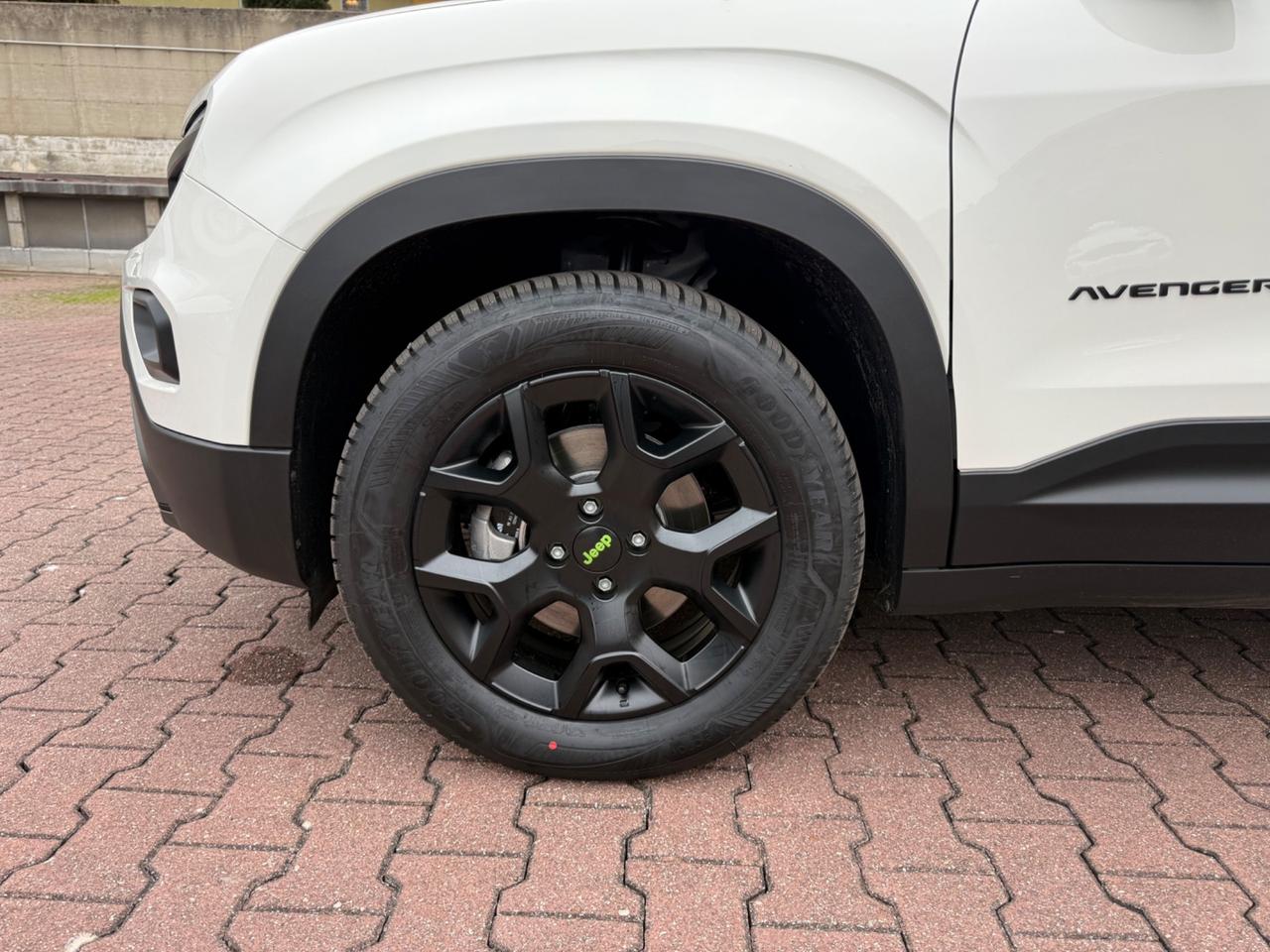 Jeep Avenger 1.2 Turbo 145 cv MHEV 4xe Upland