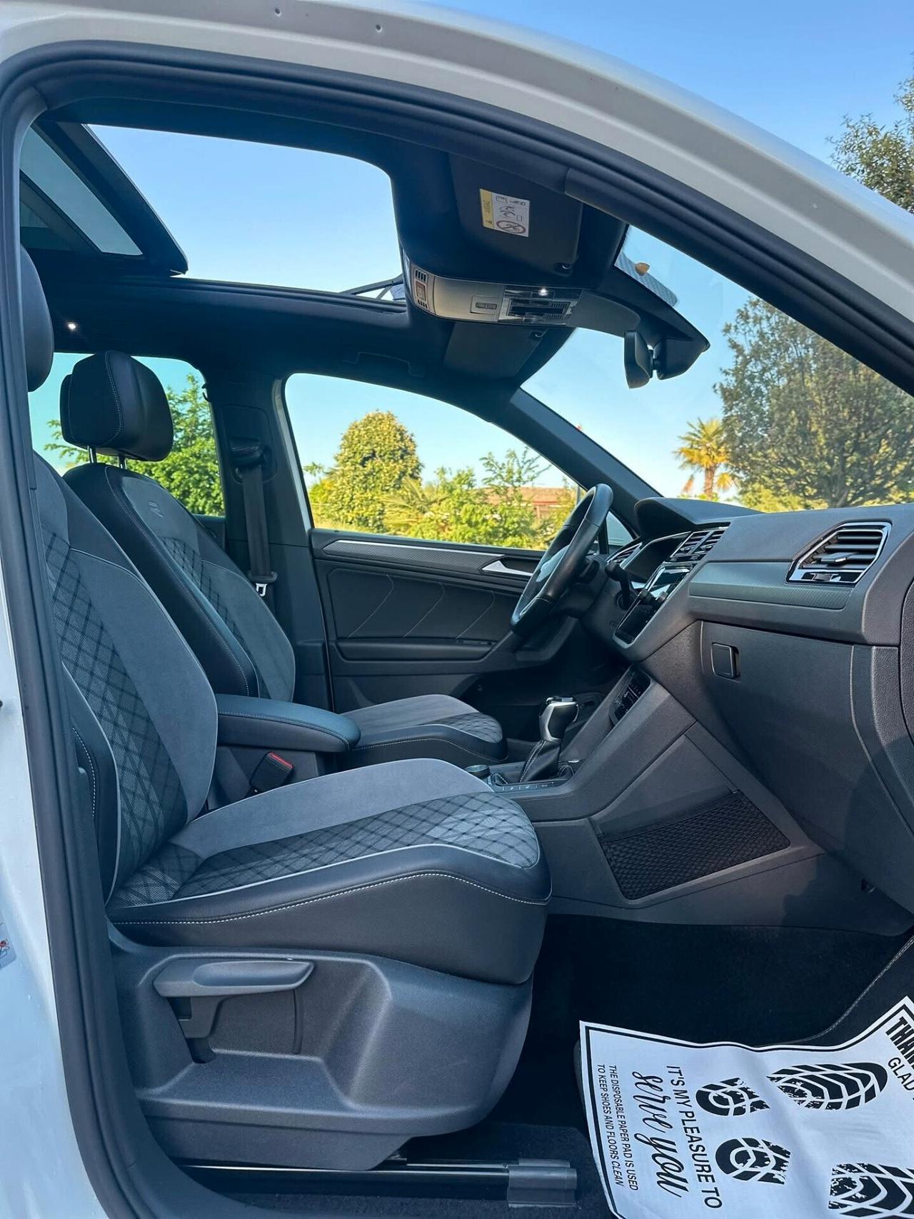 Volkswagen Tiguan 2.0 TDI 200 CV SCR DSG 4MOTION R-Line