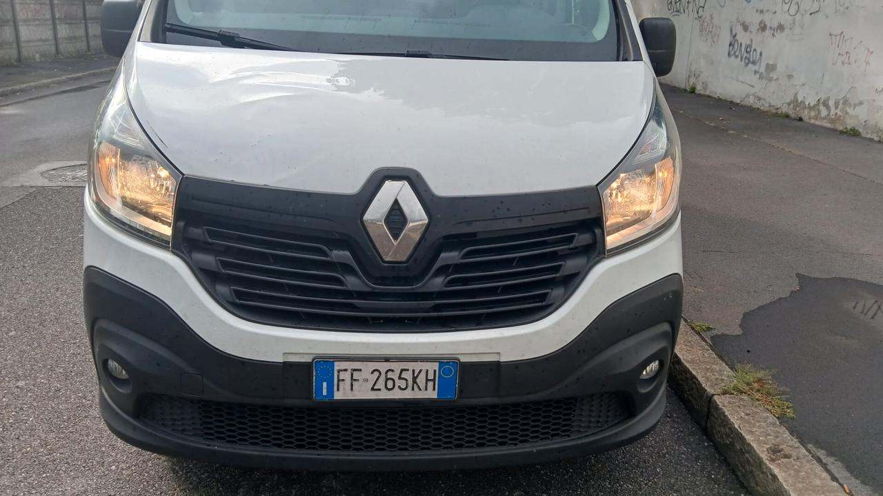 Renault Trafic T27 1.6 dCi 115CV IVATO