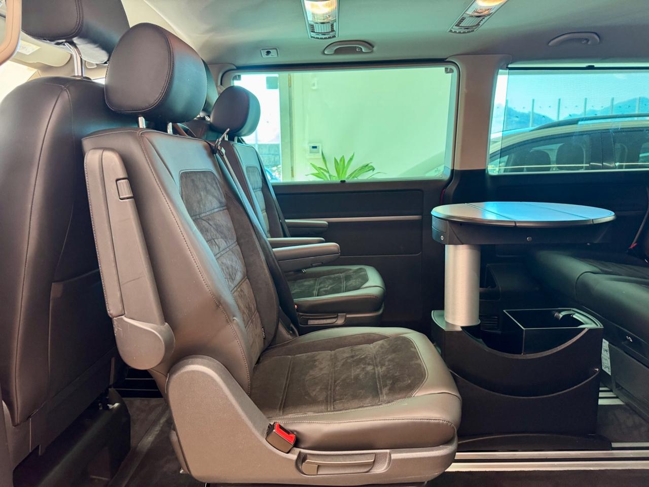 Volkswagen Multivan 2.0 TDI 150CV Highline
