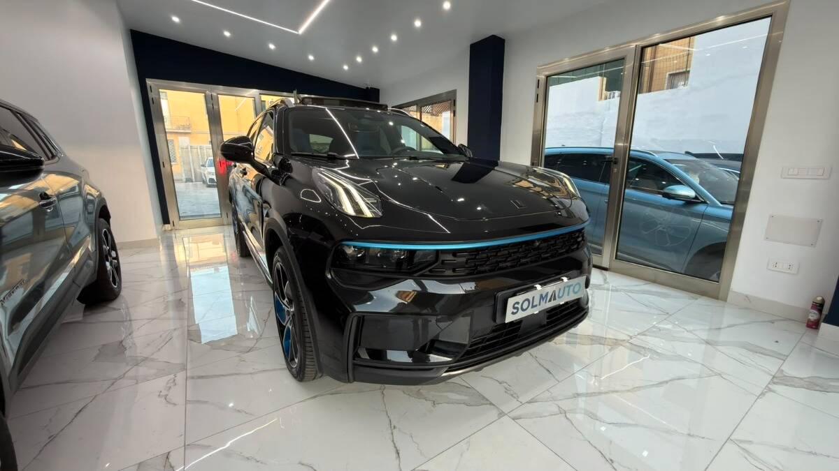 Lynk and Co 01 LYNK & CO 1.5 td phev auto