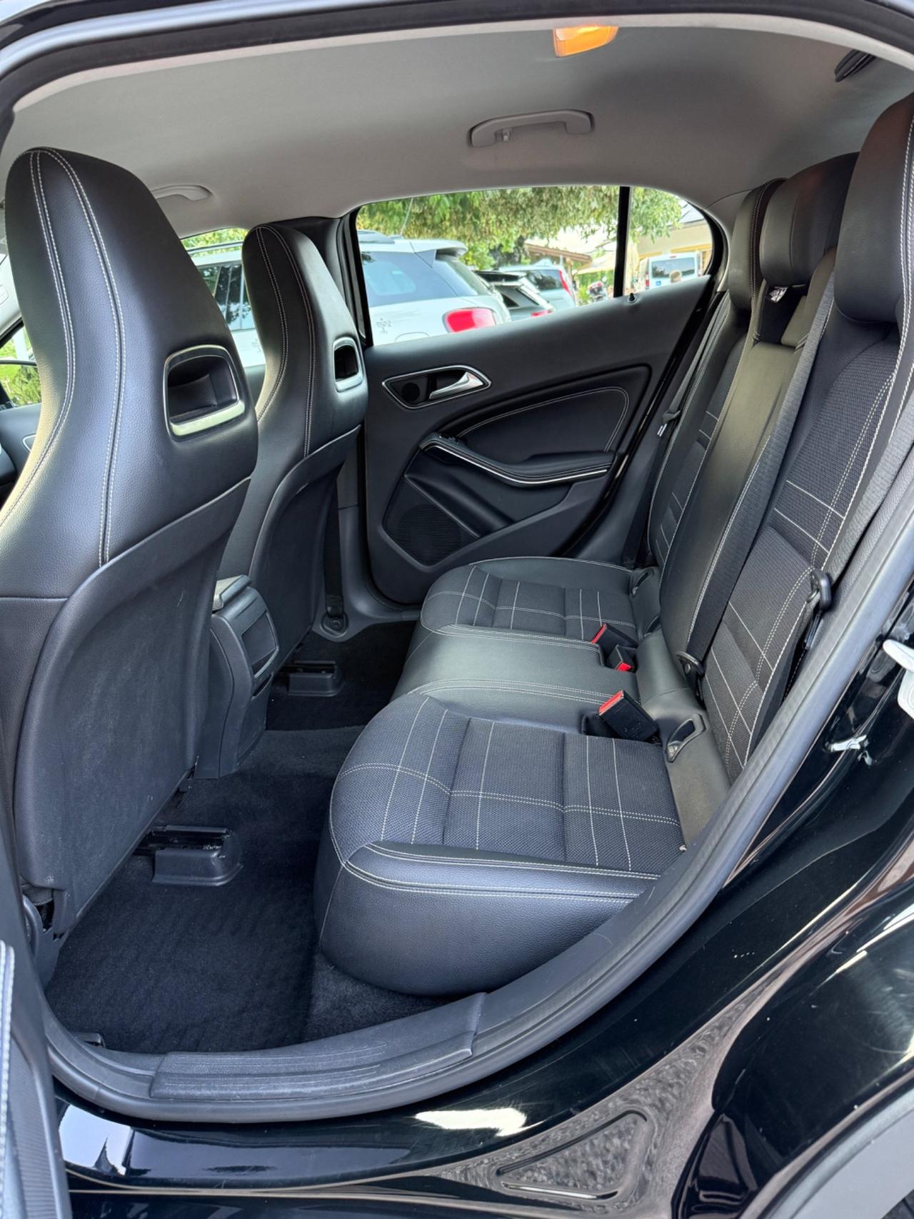 Mercedes-benz GLA 200 GLA 200 CDI Automatic Premium