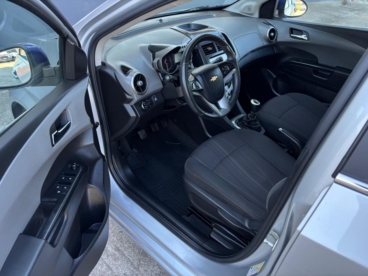 Chevrolet Aveo 1.2 benzina- GPL. Garanzia. Neopatentati