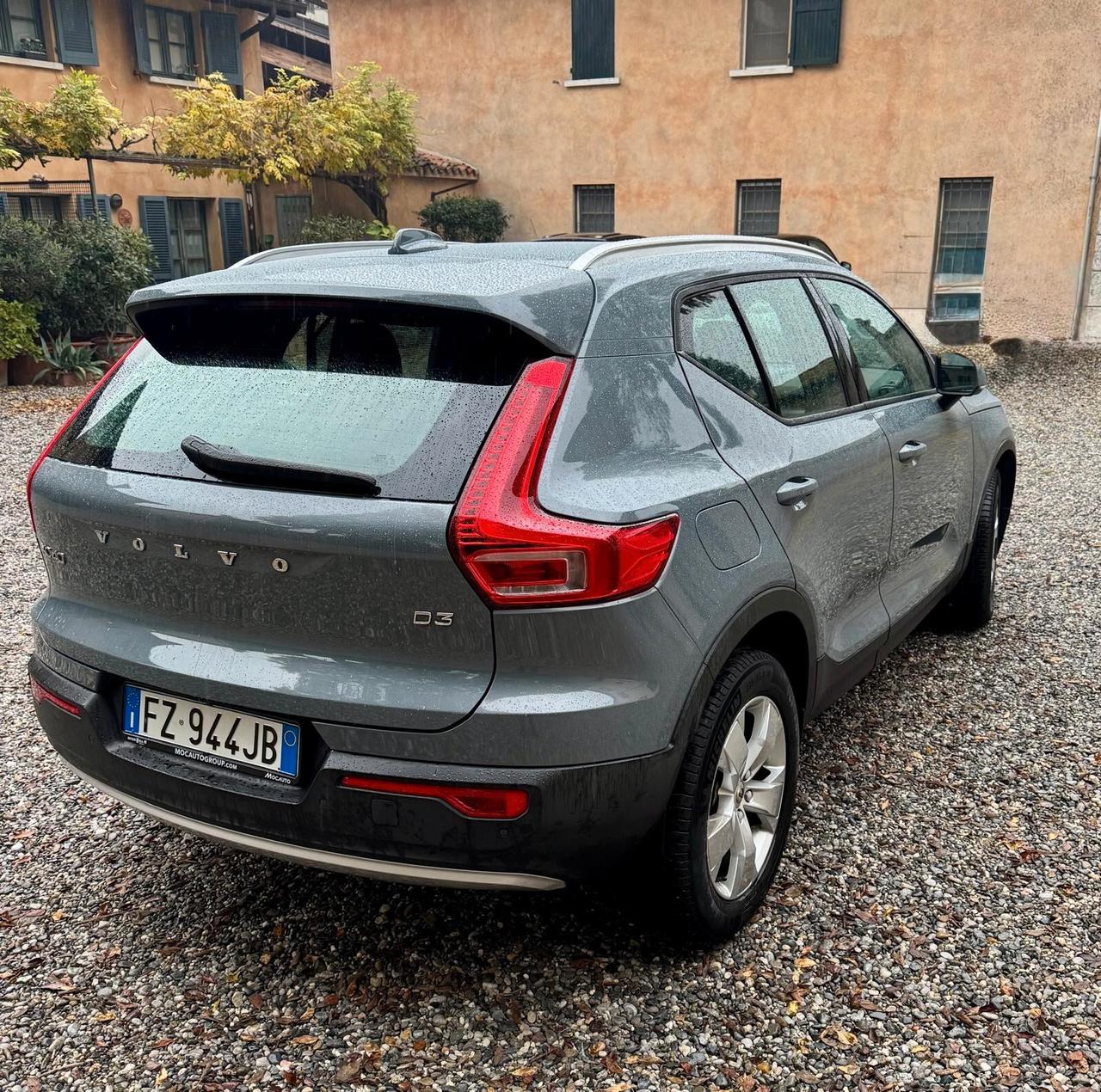 Volvo XC40 D3 AWD Geartronic Business Plus