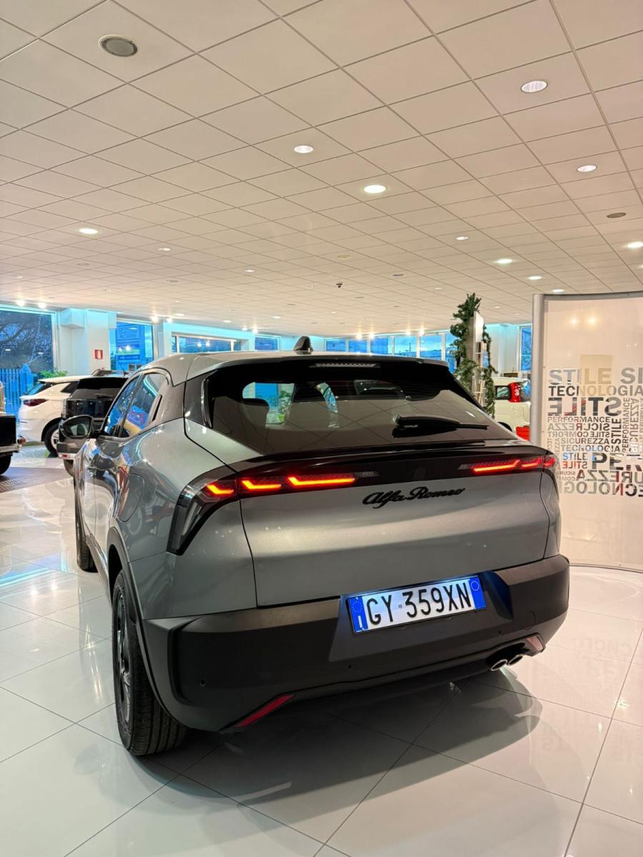 ALFA ROMEO - Junior - 1.2 136 CV Hybrid eDCT6