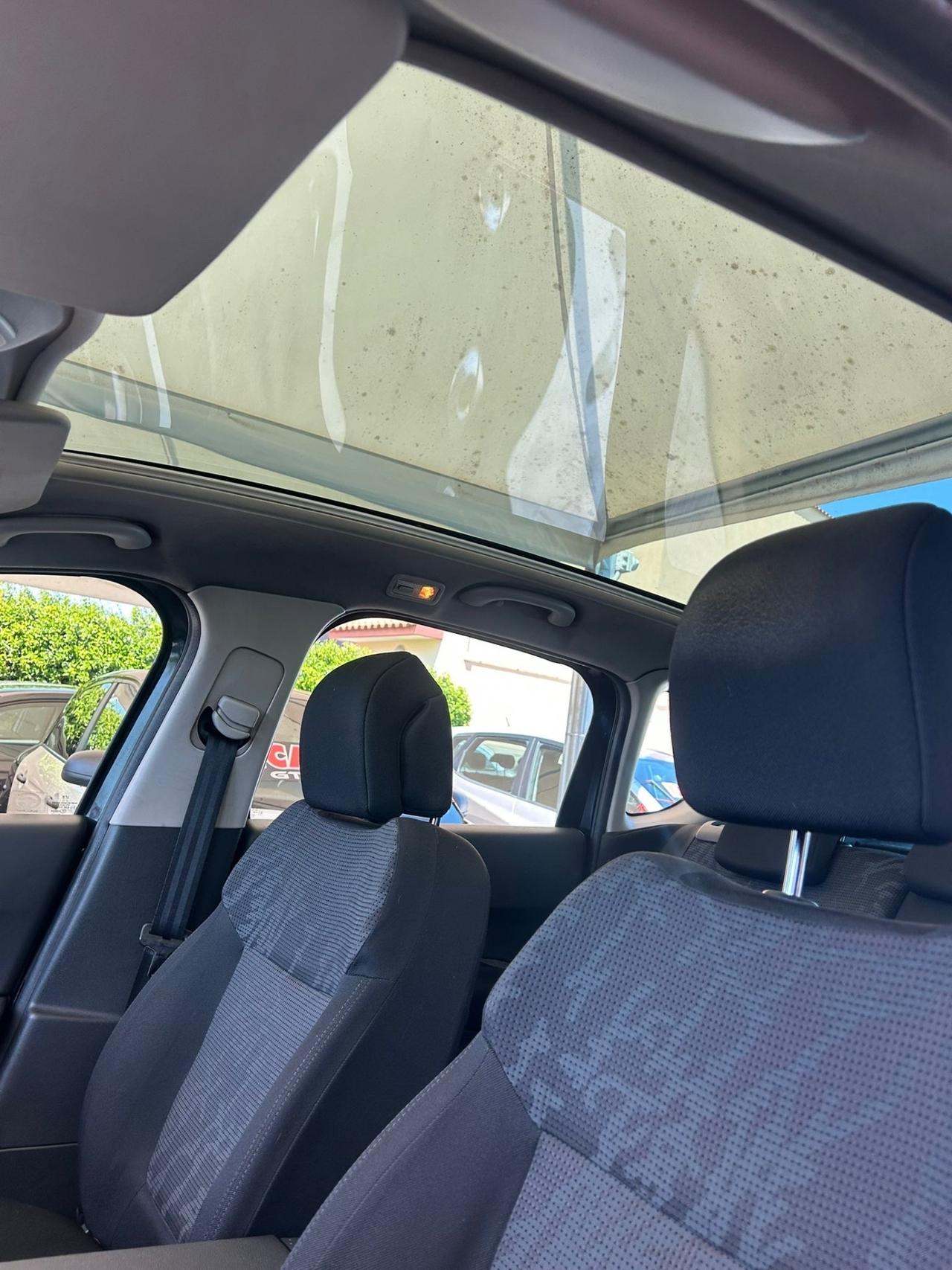 Peugeot 3008 1.6 HDi 110CV Business