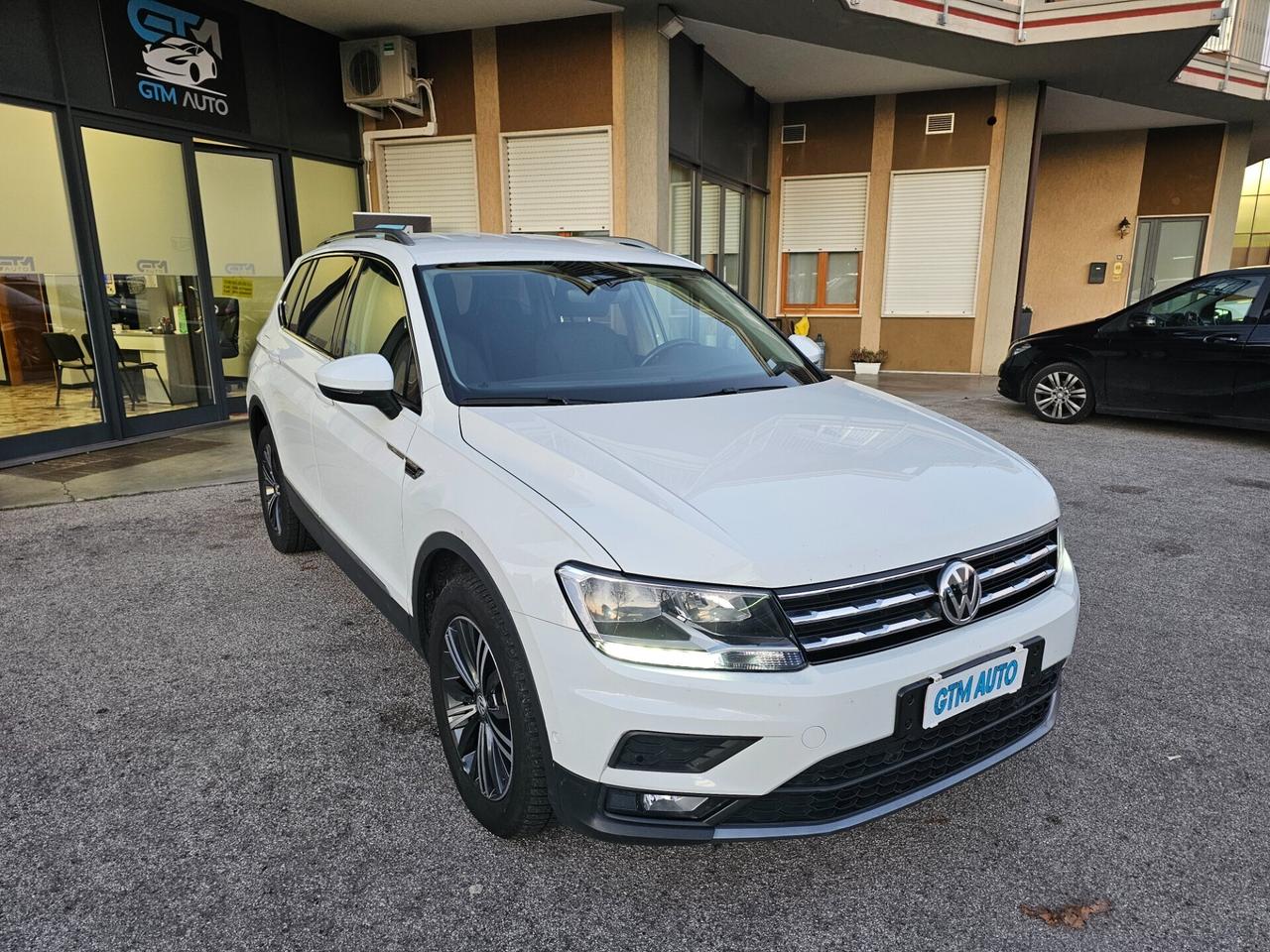 Volkswagen Tiguan Allspace - 2.0 TDI DSG