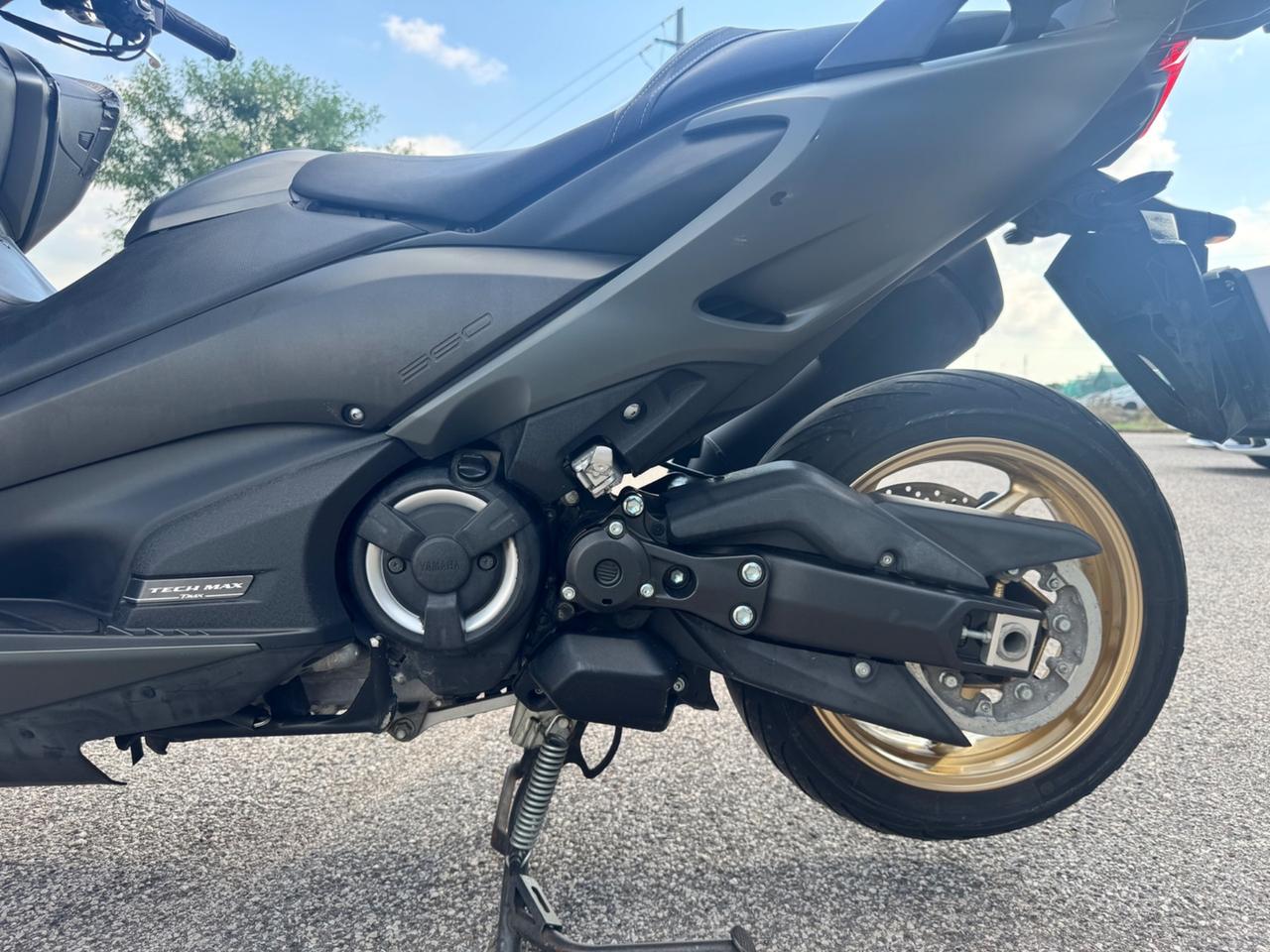 YAMAHA T-MAX 560 TECH ABS 35KW