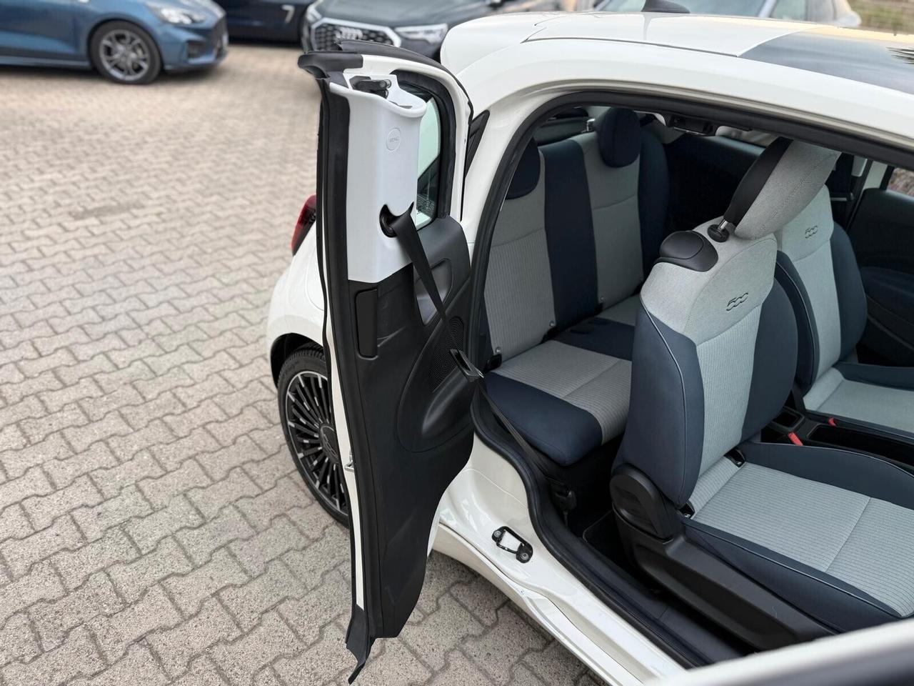 Fiat 500 500e 3+1 42 kWh Icon