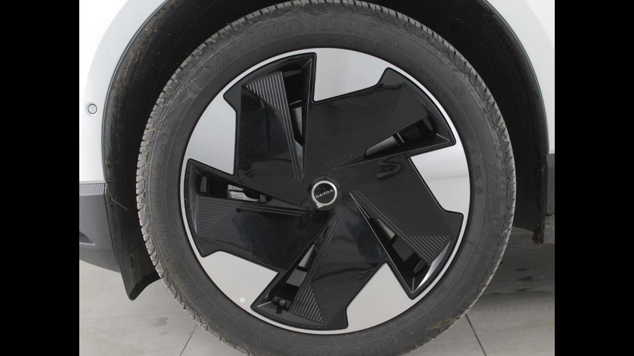 VOLVO EX30 Ultra Single Motor Extended Range