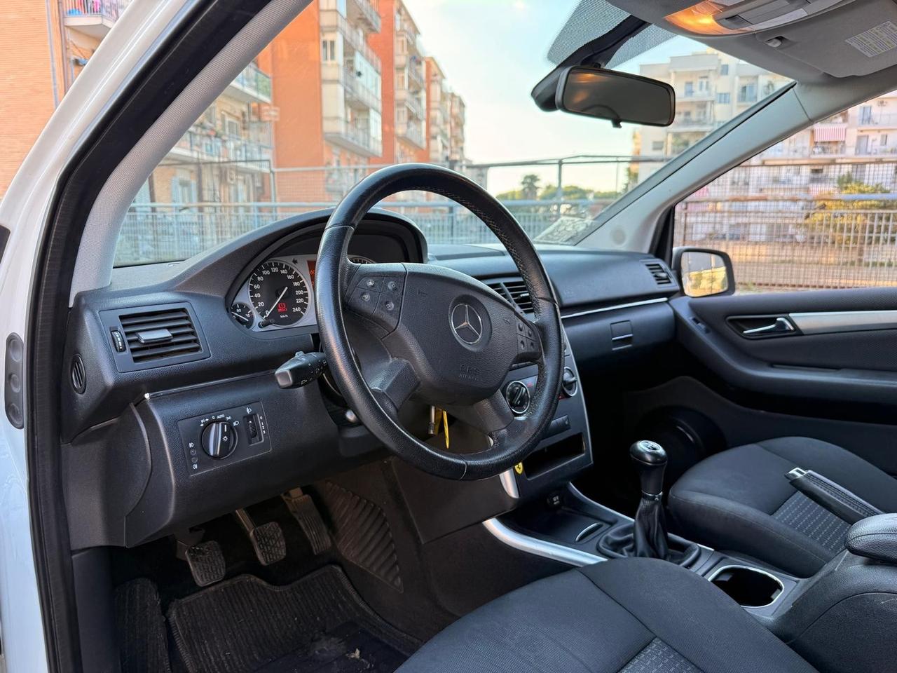 Mercedes-benz B 180 CDI Executive
