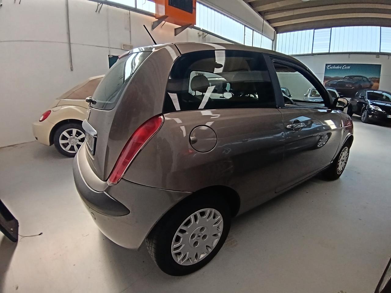 Lancia Ypsilon 1.2 Oro