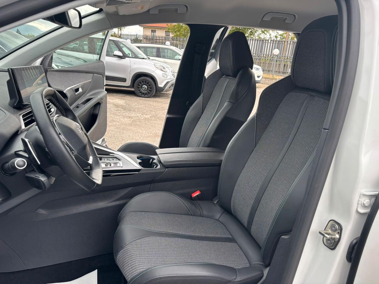Peugeot 3008 BlueHDi 130 S&S EAT8 Allure 12/2020