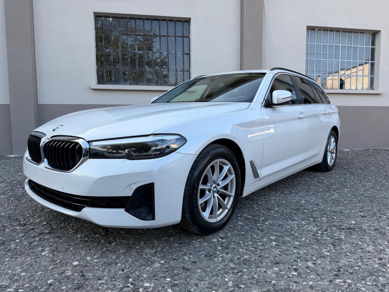 Bmw 520 520d 48V xDrive Touring Business