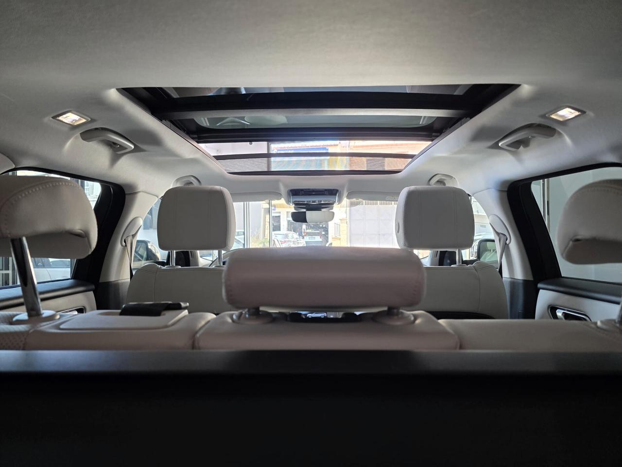 Land Rover Range Velar 3.0D V6 300 CV R-Dynamic HSE