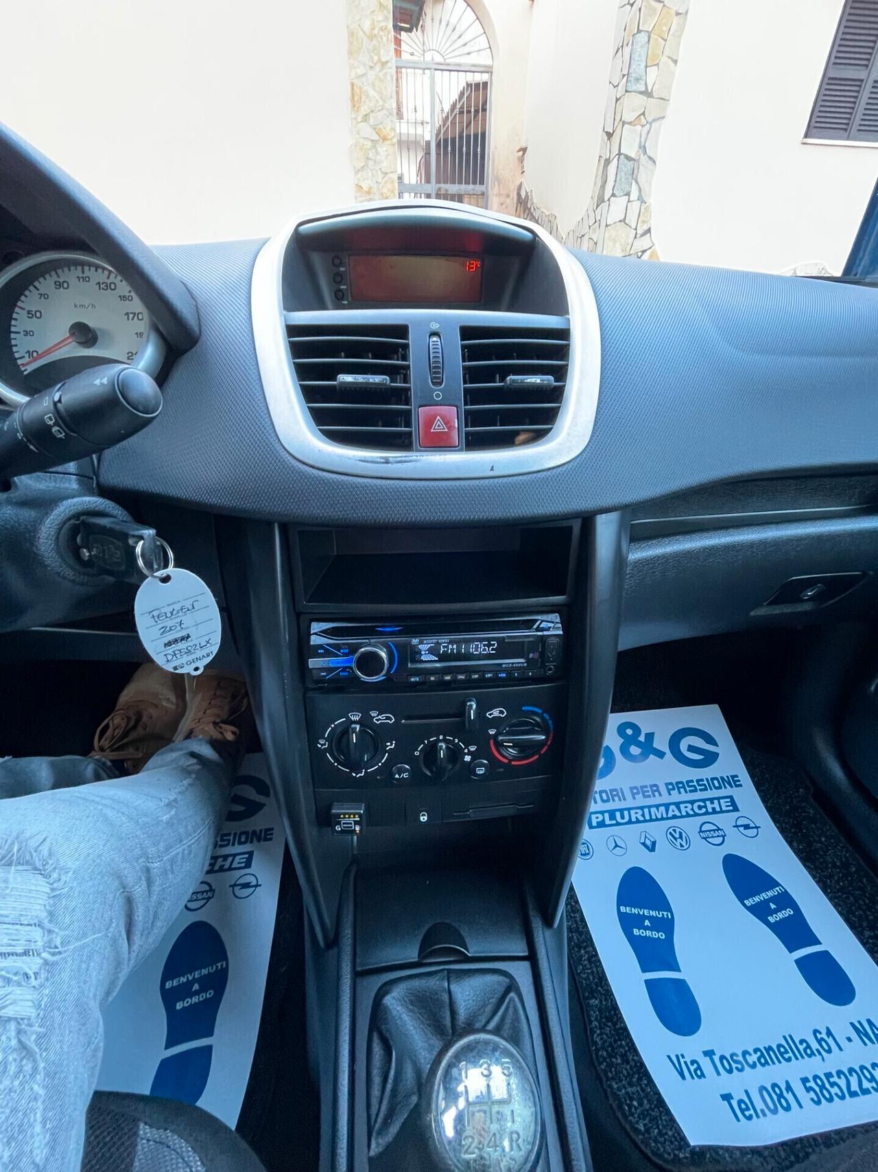 Peugeot 207 1.4 88CV 5p. XT GPL