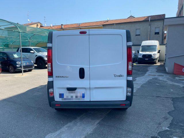 RENAULT Trafic T27 2.0 dCi/115 PC-TN Furgone DPF