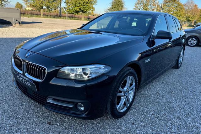 BMW 520 d xDrive Touring SERVICE BMW