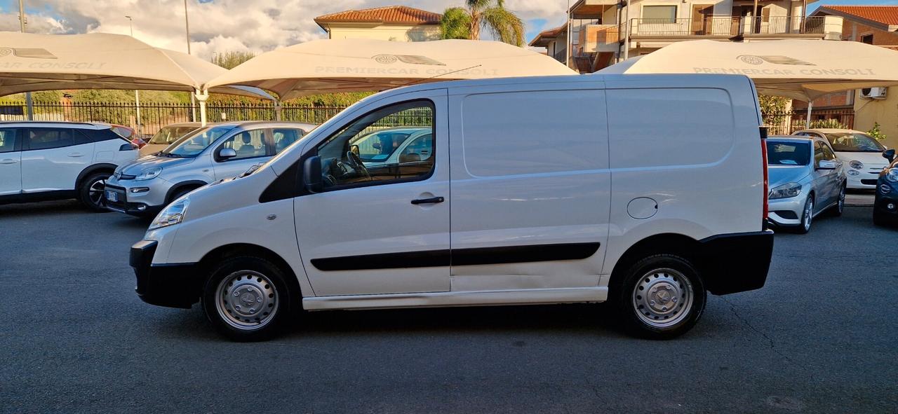 Peugeot Expert 2.0 HDi 128cv L1 H1