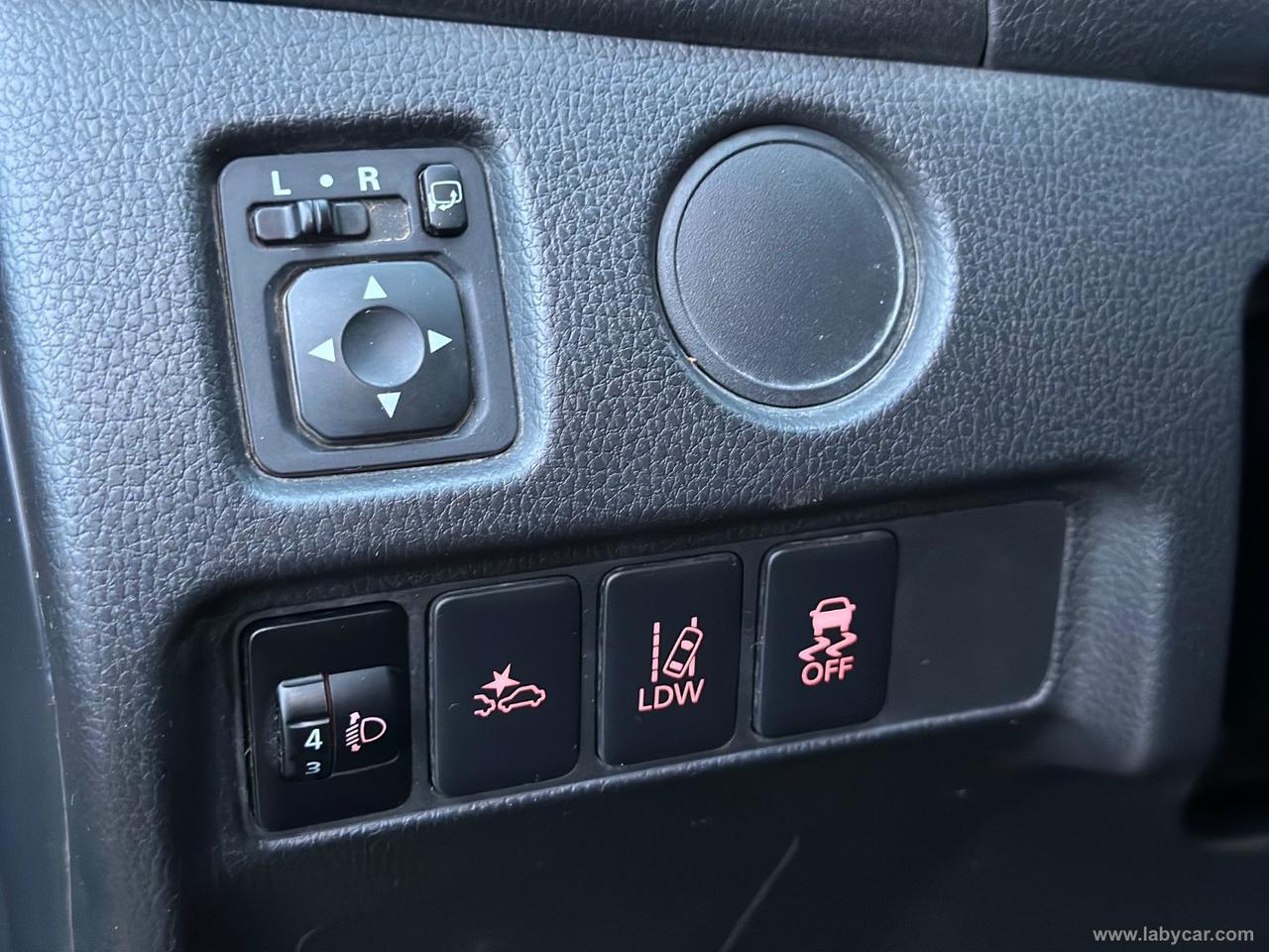 MITSUBISHI L200 2.3 D DoubleCab 4x4 Sup.Sel.INTENSE