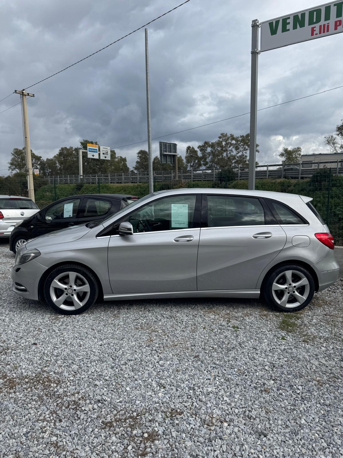 Mercedes-benz B 180 B 180 CDI Automatic Premium LUSSO