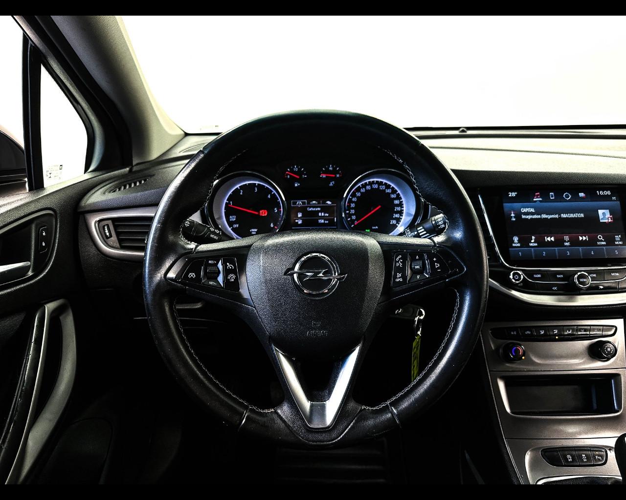 OPEL Astra 5ª serie - Astra 1.6 CDTi 110CV Start&Stop Sports Tour